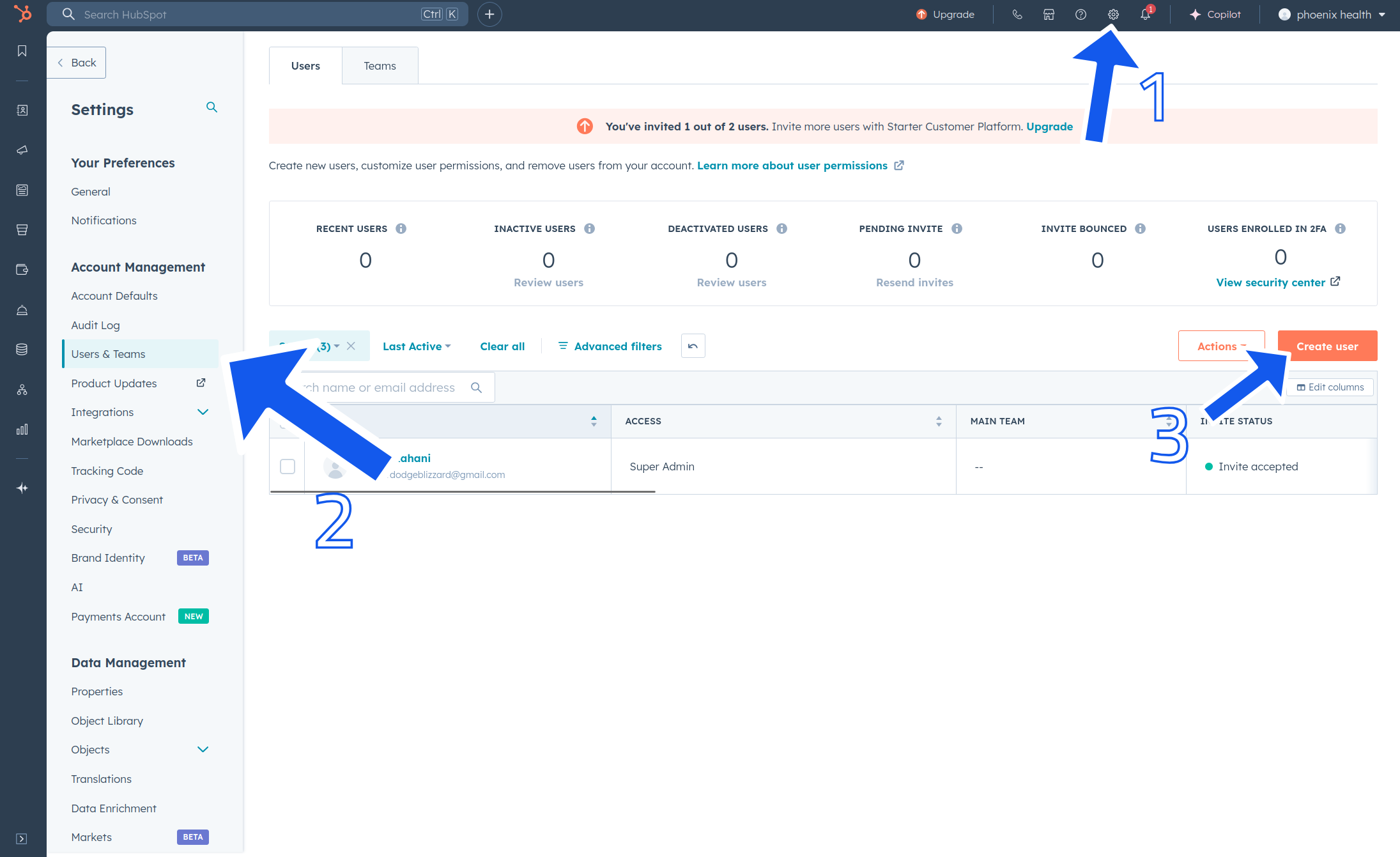 Creating new users in HubSpot